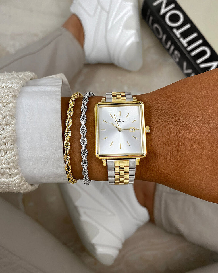 A Chain Bracelet in Silver Polished Stainless Steel from Waldor & Co. The model is Olmo Chain Polished Silver